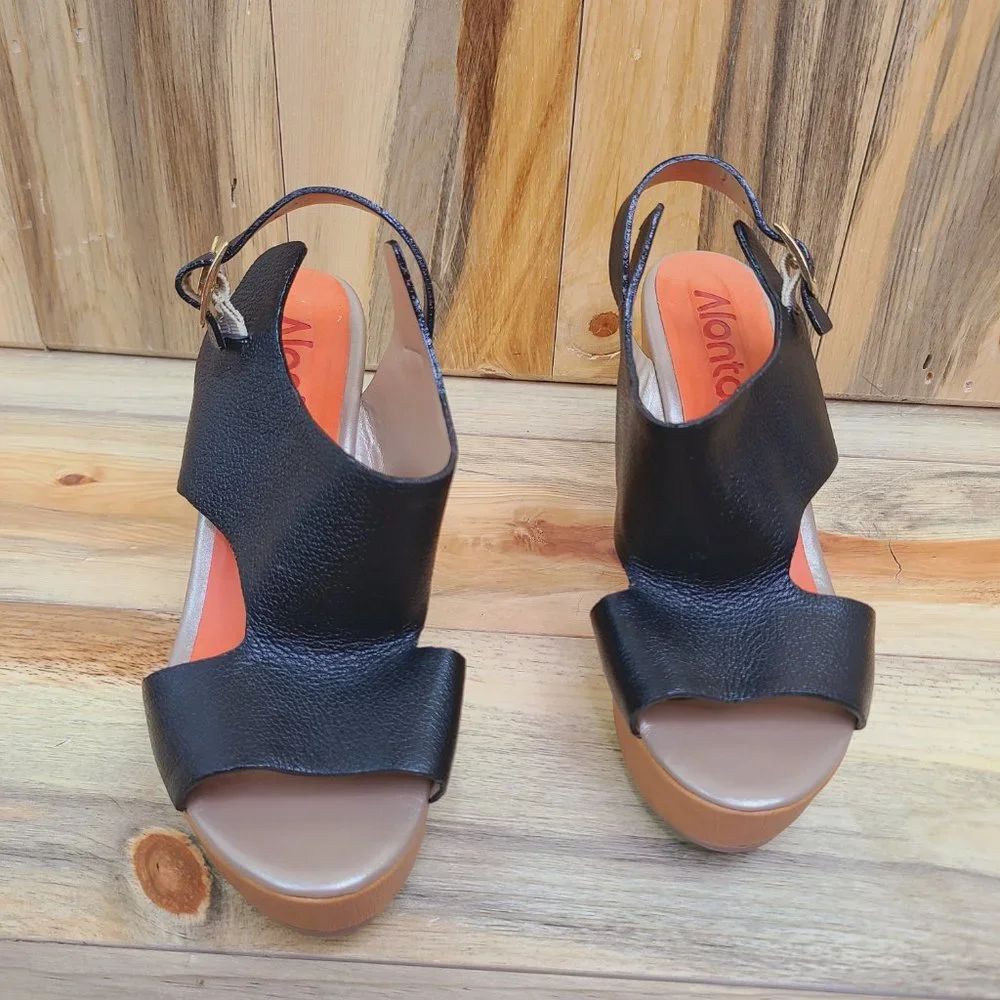 ALONTA Retro Wood Platform Wedge Sandal ~ NWT!!
